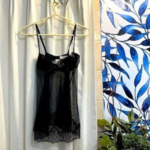 New Women’s Black Very Sexy by Victoria’s Secret Sheer Babydoll Negligee Sz 36B